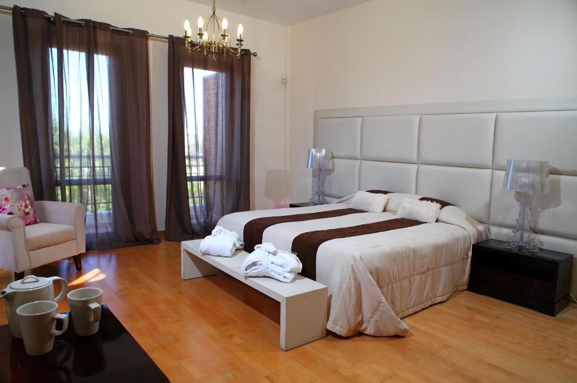Aphrodite Hills Superior Superior 0403 Air Conditioning 5 Bedrooms Villa Paphos