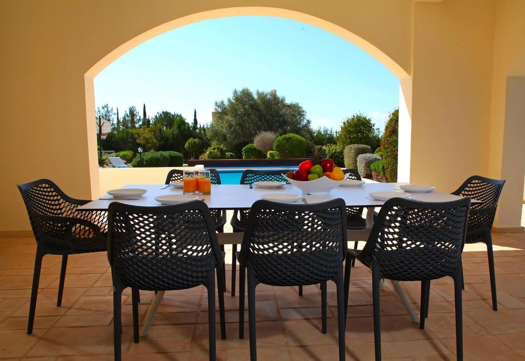 Aphrodite Hills Superior Superior 0403 Air Conditioning 5 Bedrooms *